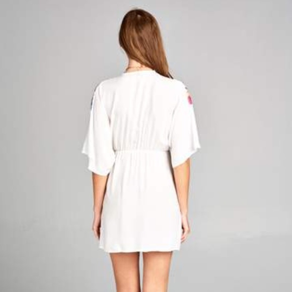 RENEE C Boho Embroidered White Tunic Dress NWT - Picture 5 of 5